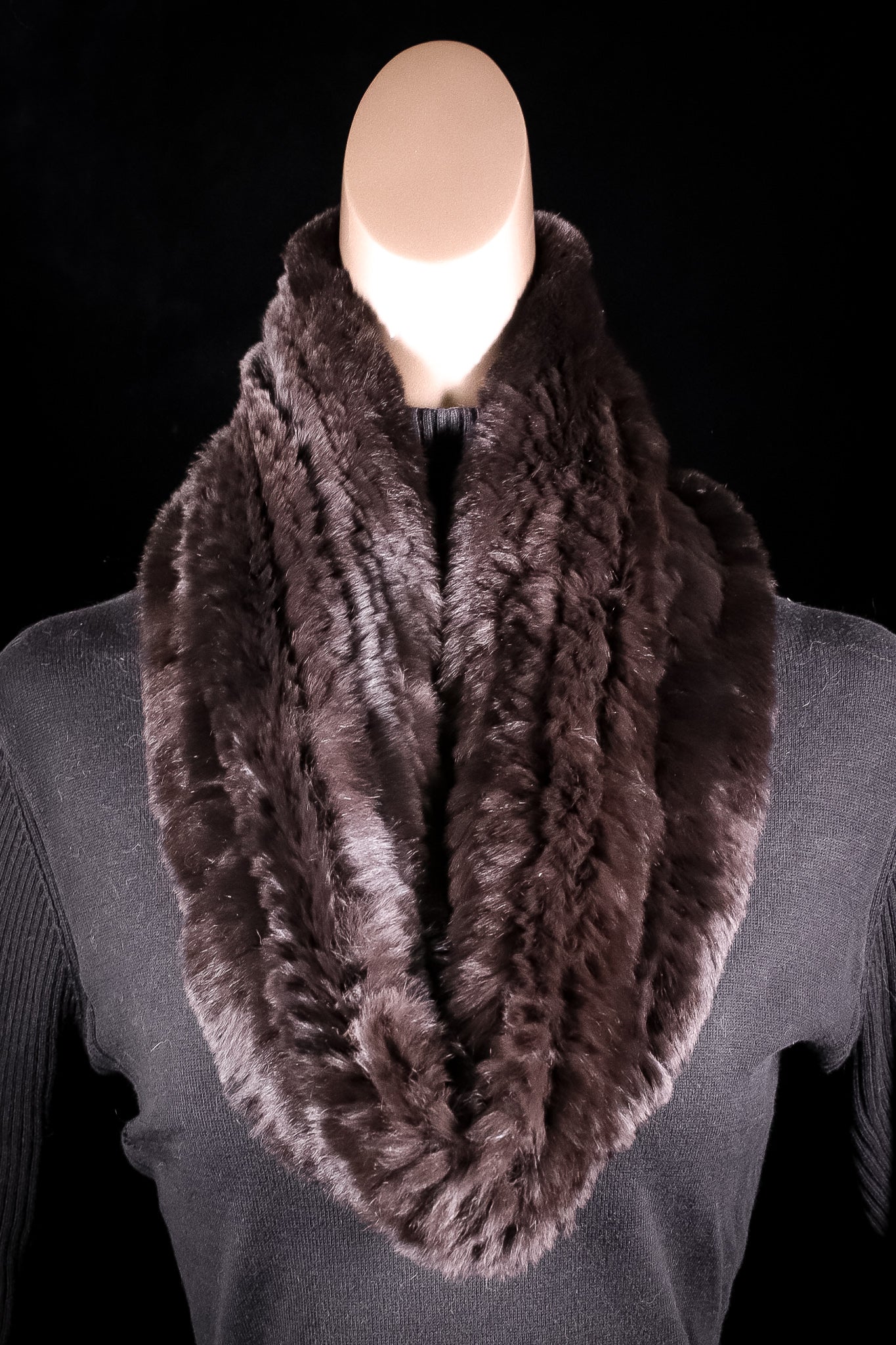 Knitted Black Chinchilla Rex Rabbit Pull-Through Rosette Scarf – Alaska Fur  Gallery, Inc.