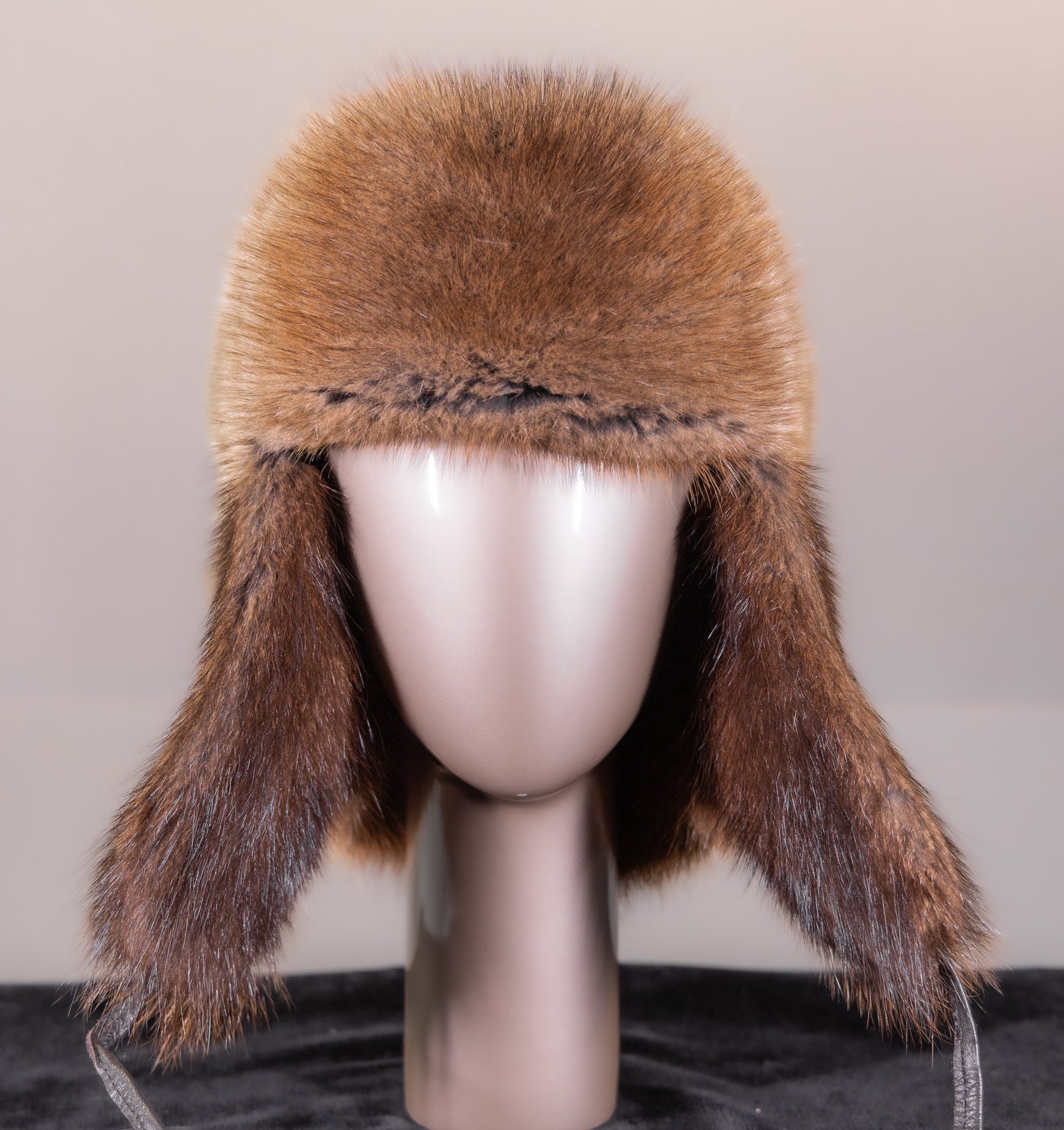 Full-Skin Natural Muskrat Trooper Hat