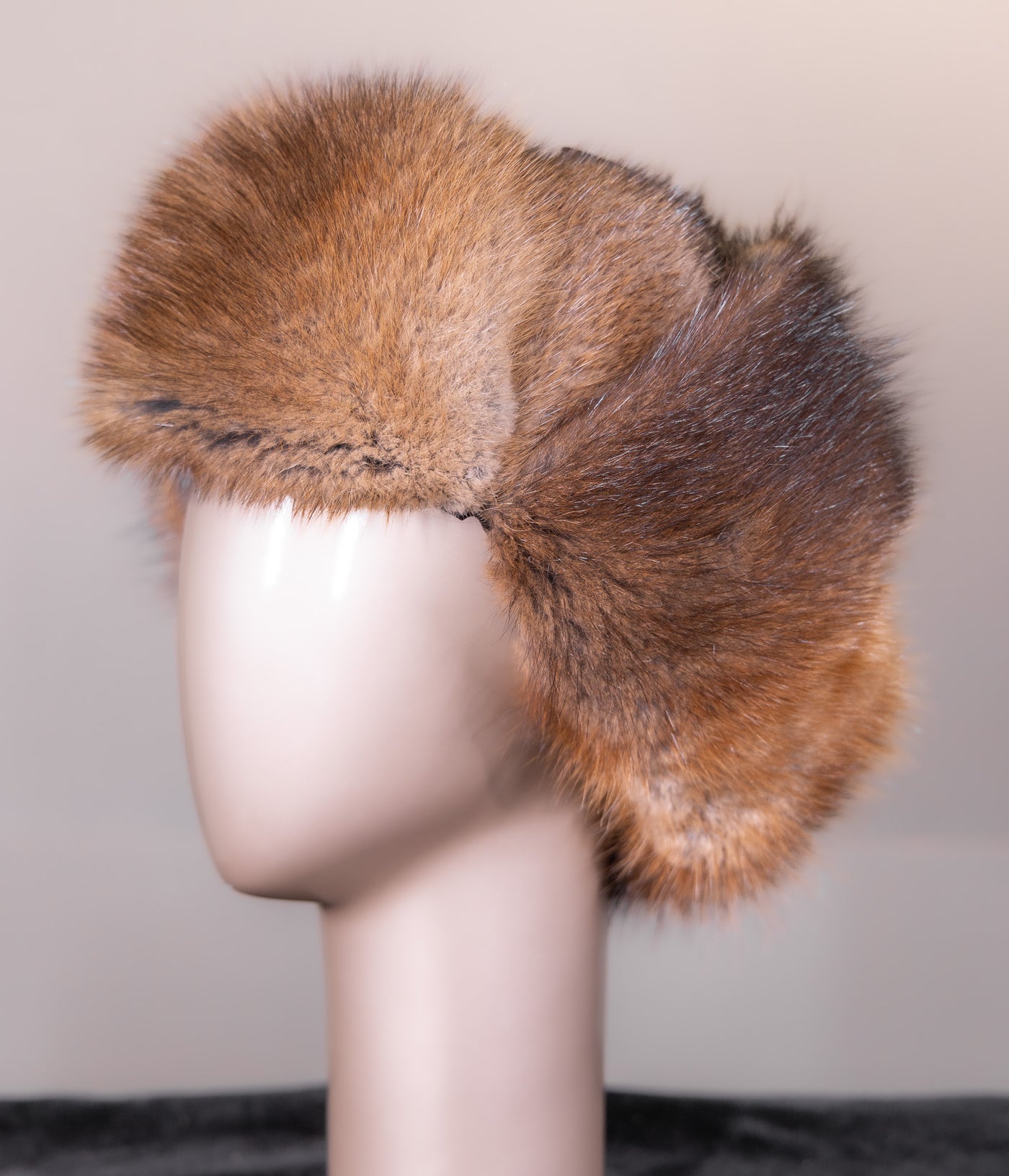 Full-Skin Natural Muskrat Trooper Hat