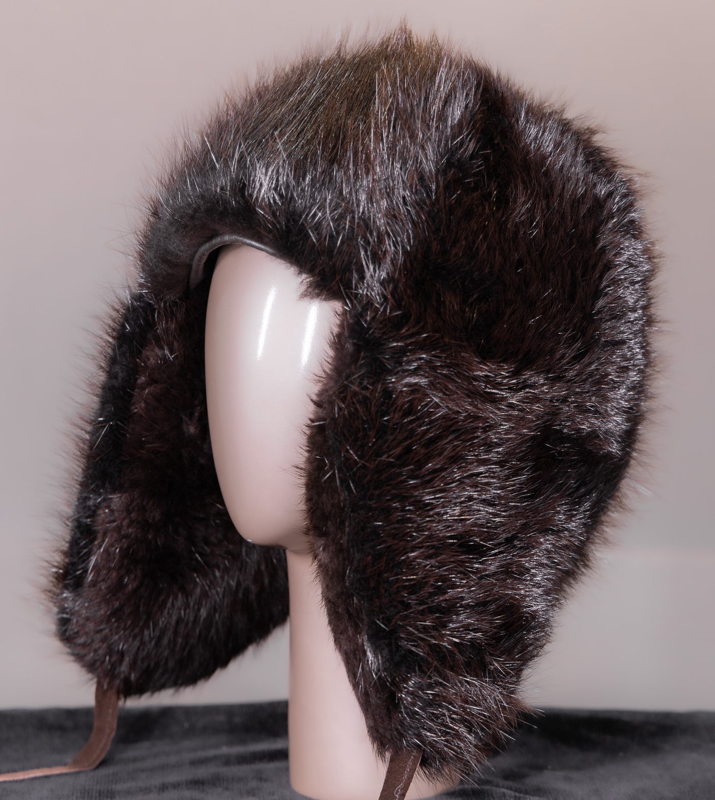 Full-Skin Beaver Musher Hat