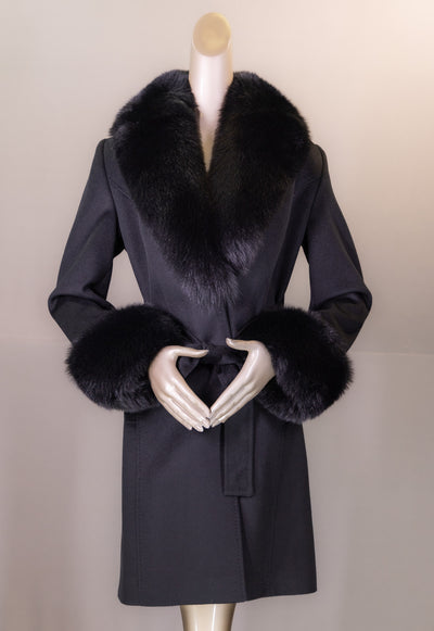 100% Virgin Wool Stroller with Fox Collar