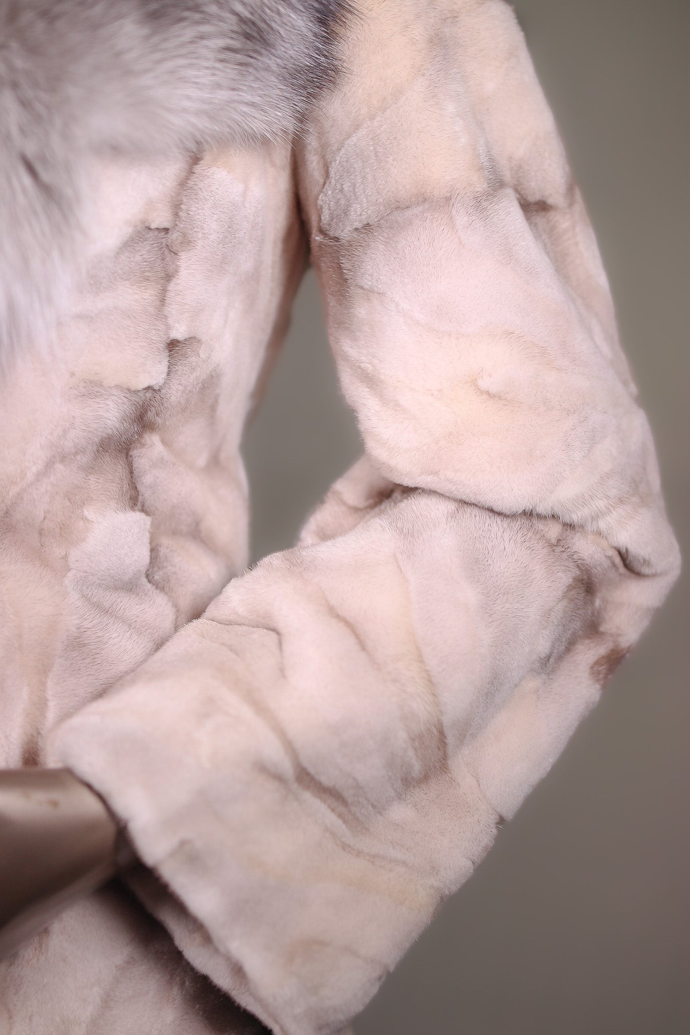 Sheared Sectional Mink Jacket with Natural Shadow Frost Fox