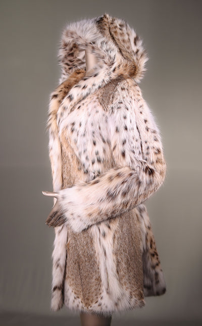 Full-Skin American Cat Lynx Hooded Stroller