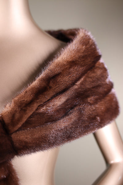 Full-Skin Mink Pull-Through Stole
