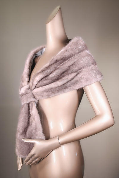 Full-Skin Mink Pull-Through Stole