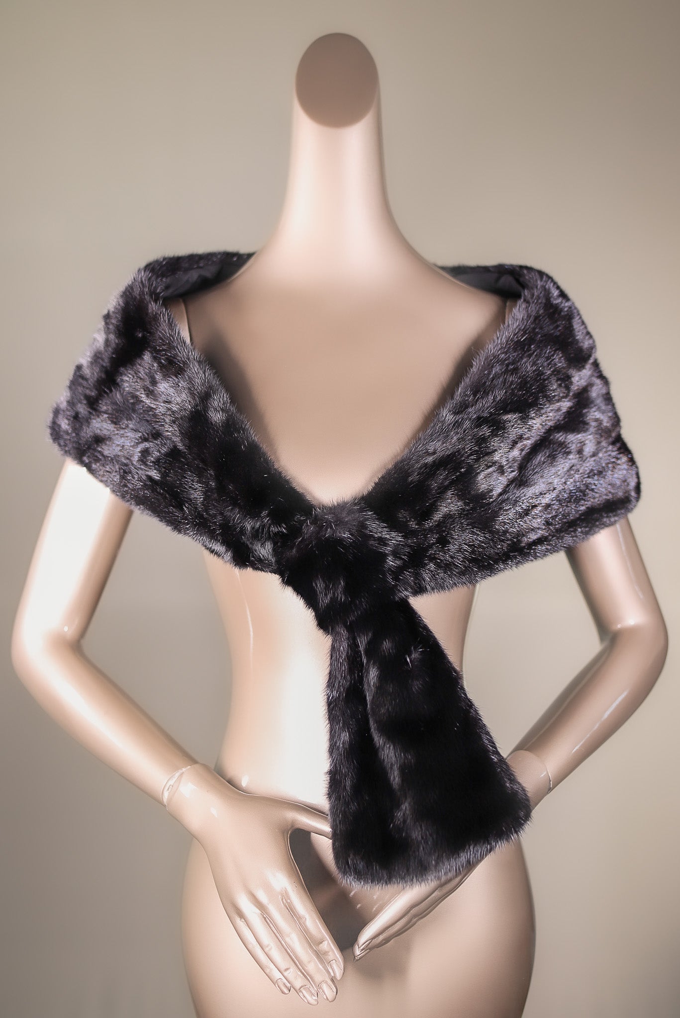 Full-Skin Mink Pull-Through Stole