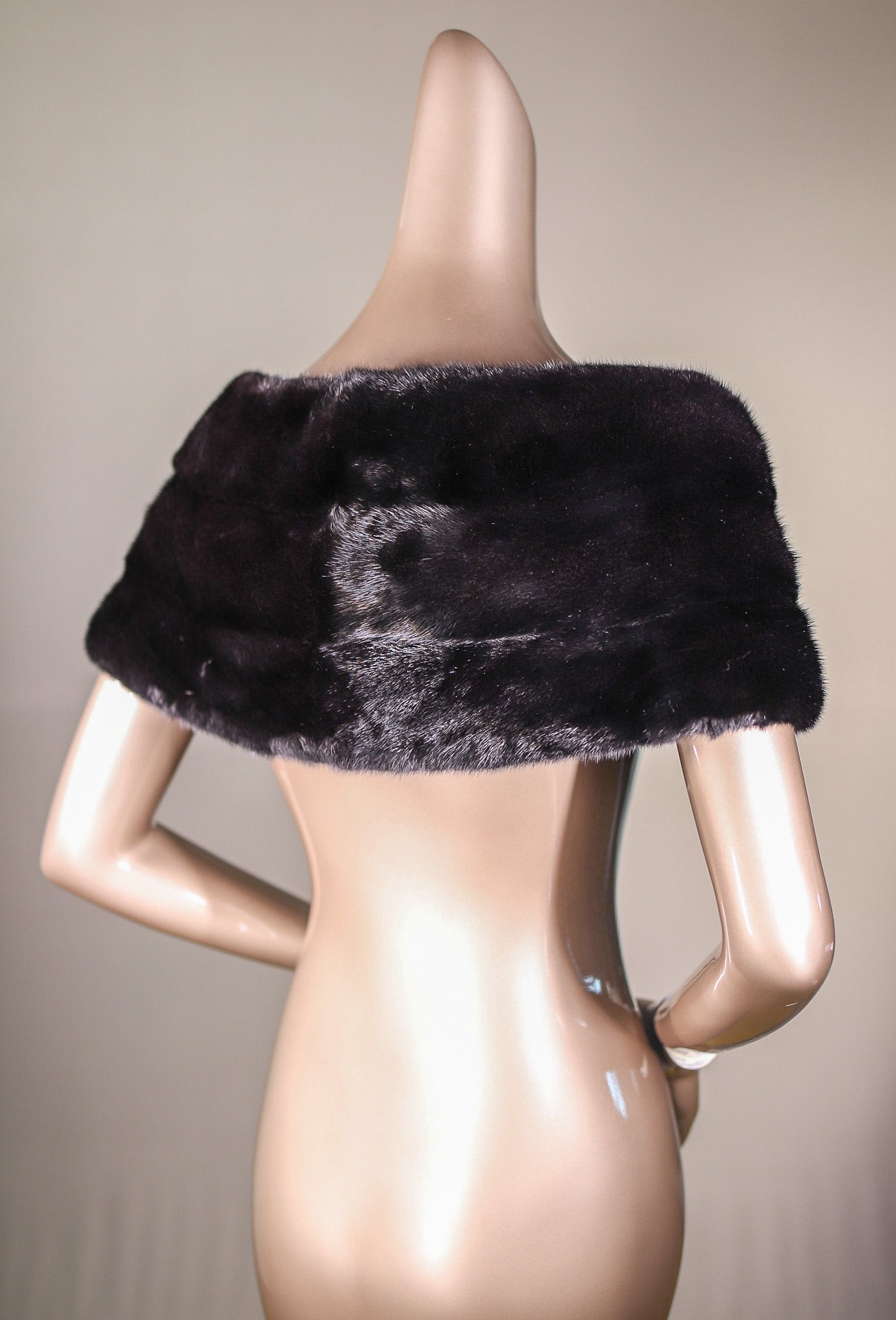 Full-Skin Mink Pull-Through Stole