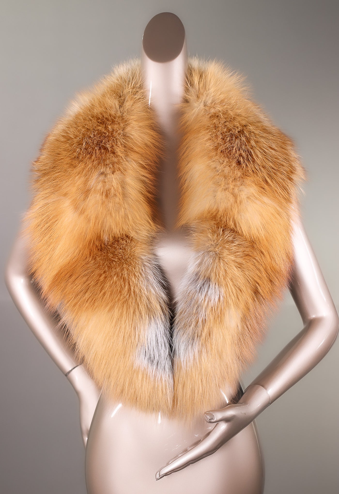 Assorted Full-Skin Fox Notch Collar