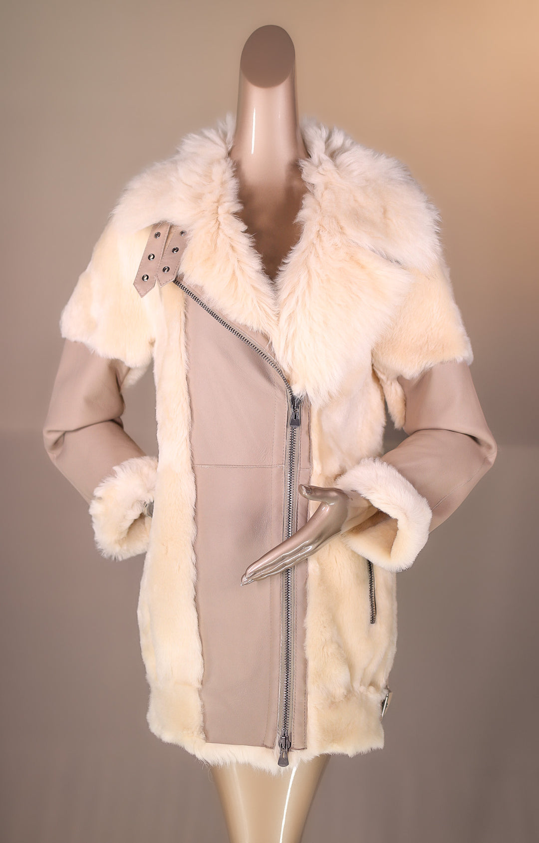 芙蓉 Toscana Lamb Shearling and Leather Jacket – Alaska Fur Gallery, Inc.