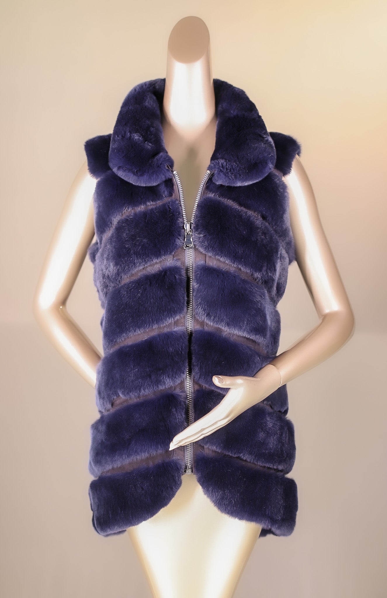 Chevron-Cut Chinchilla Rex Rabbit Long Vest