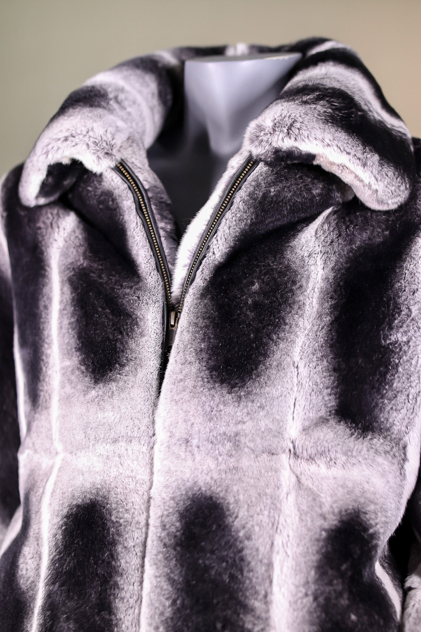 Dyed Chinchilla Rex Rabbit Jacket