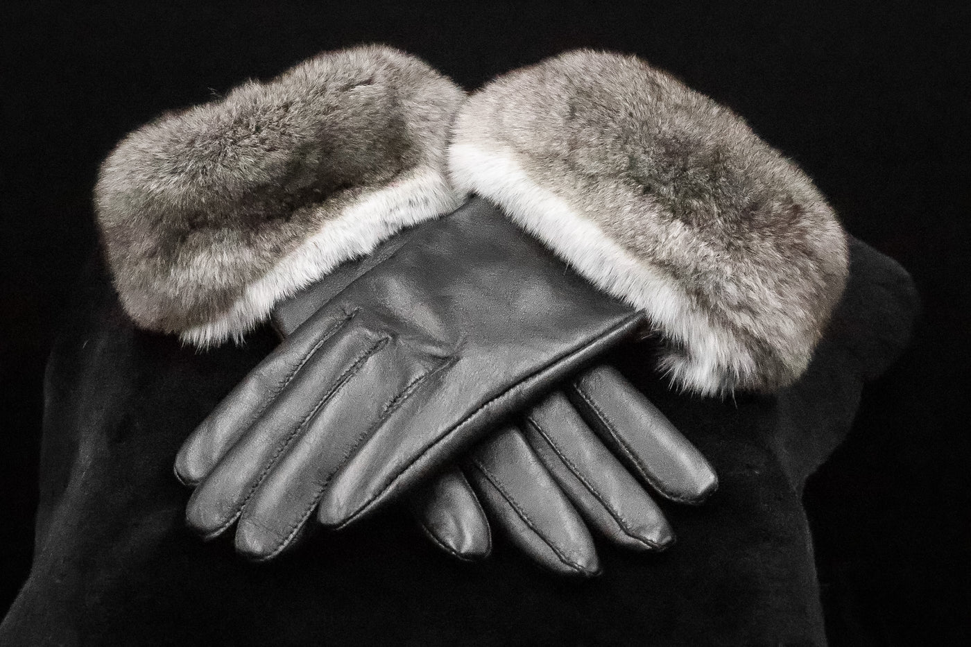 Italian Lamb Leather Gloves with Natural Chinchilla Trim