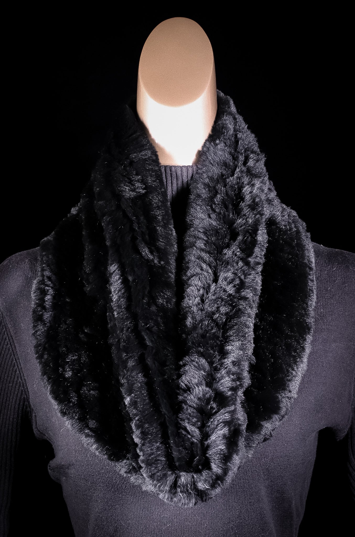 Knitted Black Chinchilla Rex Rabbit Pull-Through Rosette Scarf – Alaska Fur  Gallery, Inc.