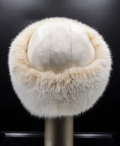 Cream-Tone Italian Lamb Leather Hat with Blush Fox Trim