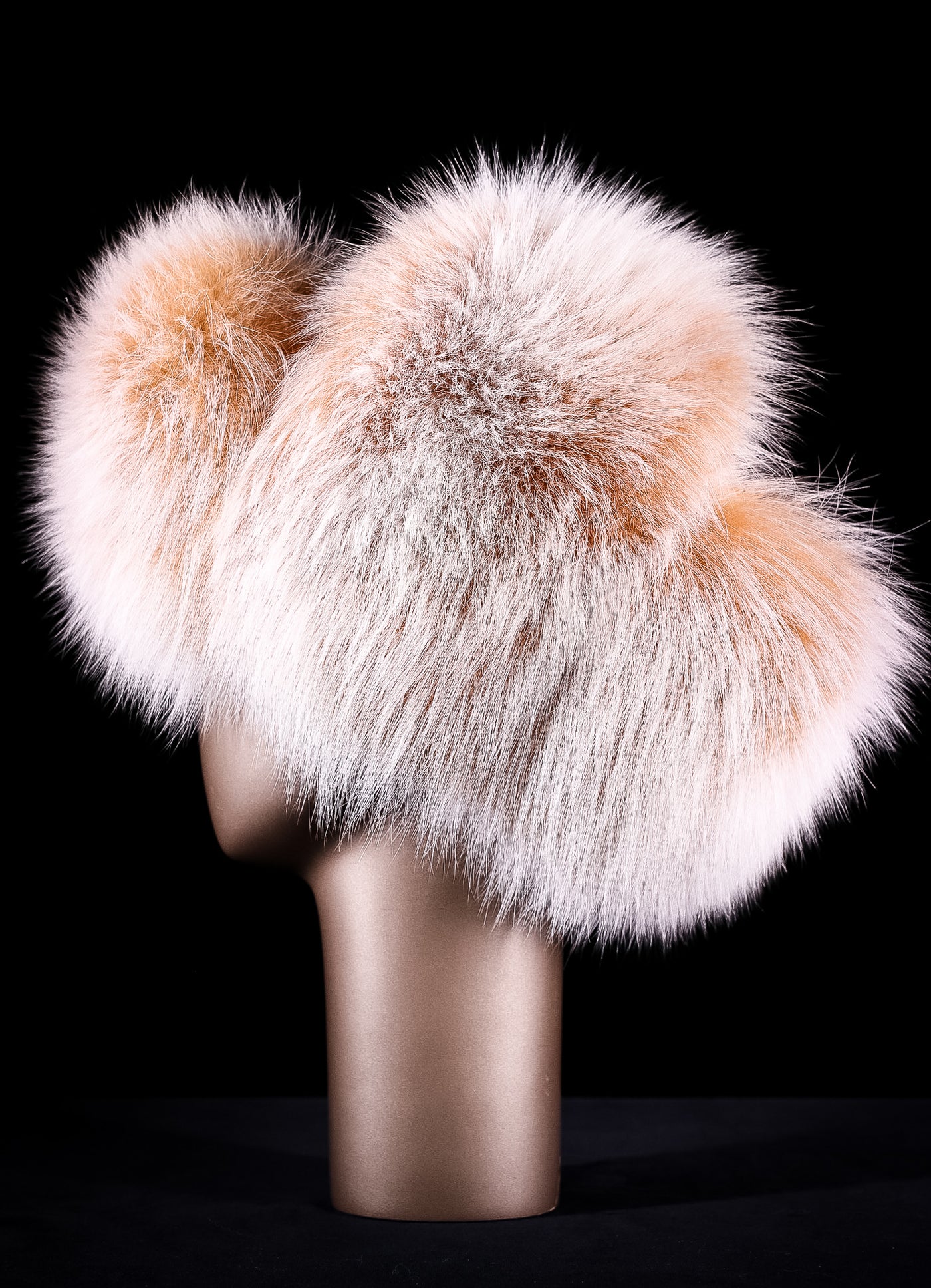 Cream-Toned Italian lamb Leather Trooper Hat with Blush Fox