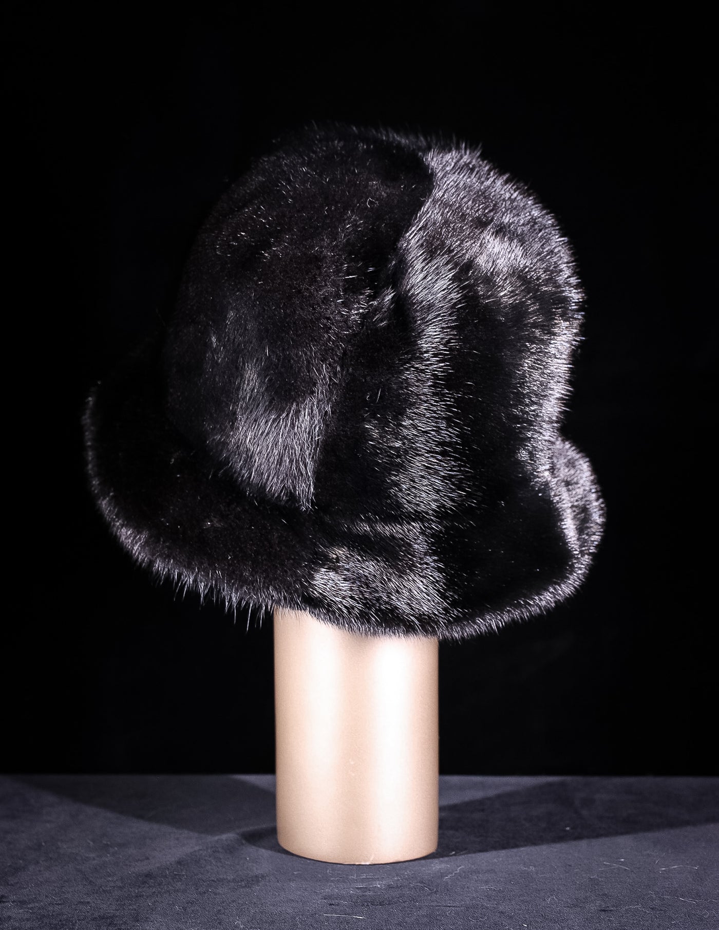 Black Full-Skin Mink Bucket Hat