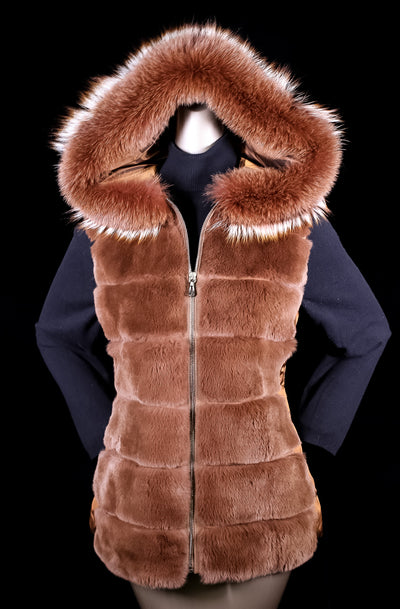 Horizontal-Paneled REX Rabbit Hooded Puffer Vest with Fox Ruff