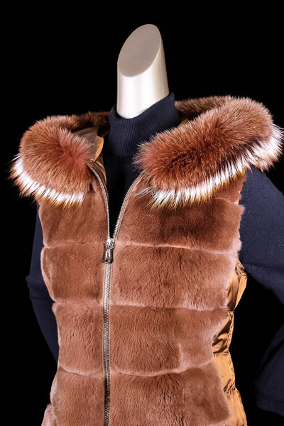Horizontal-Paneled REX Rabbit Hooded Puffer Vest with Fox Ruff