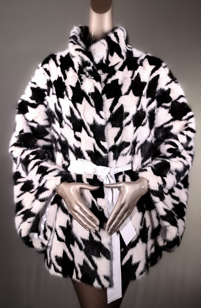 Black and White Houndstooth Belted Sectional Mink Cape