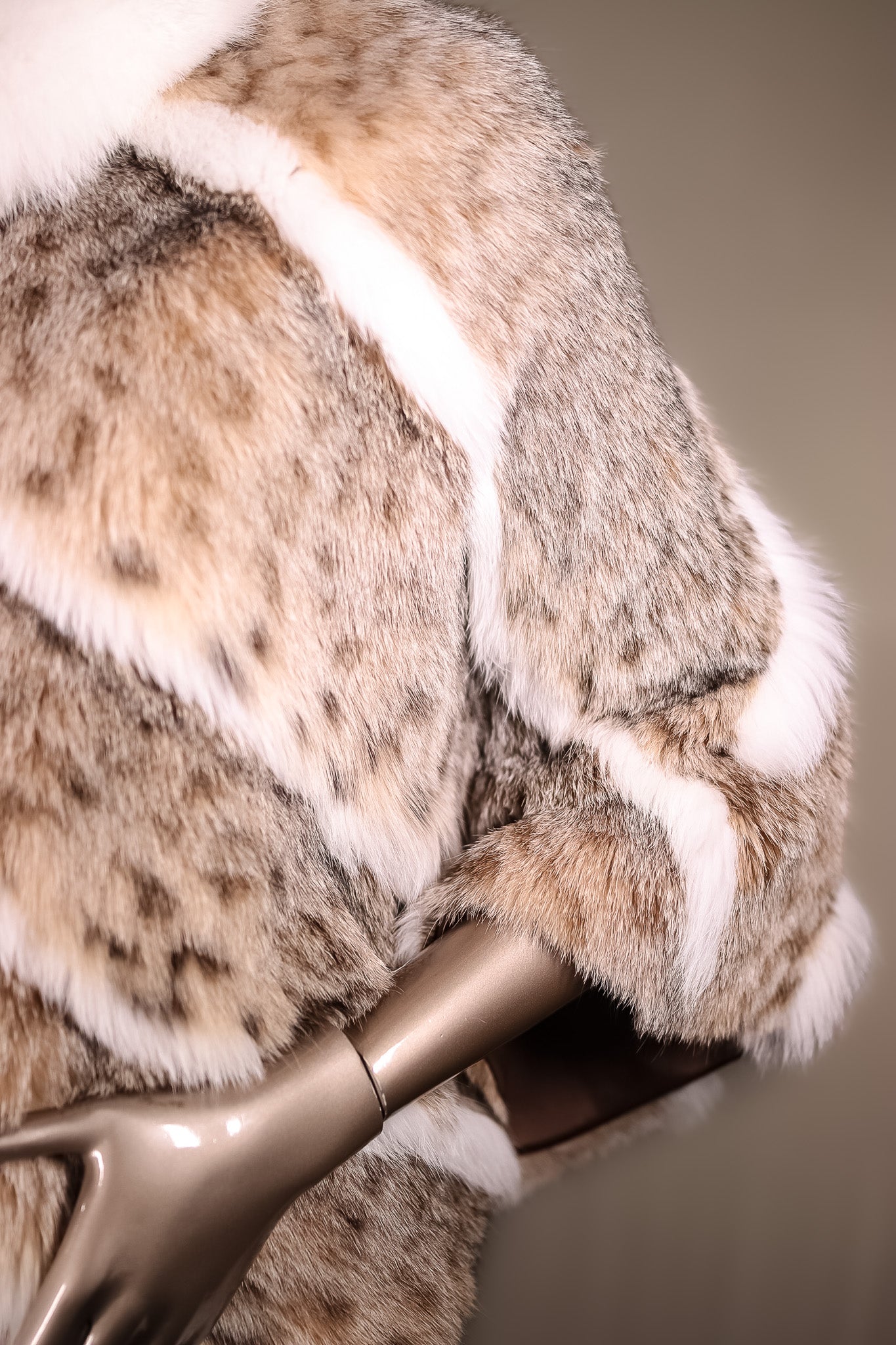 Canadian Lynx Poncho with Fox Collar and Inserts