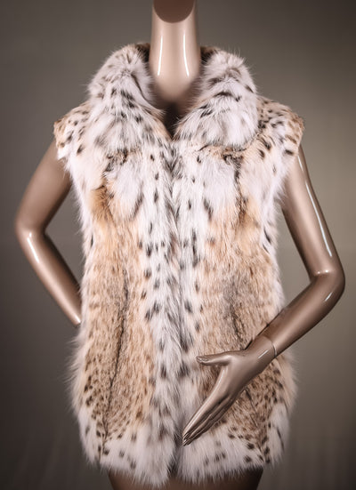 Full-Skin American Lynx Vest with Wing-Tip Collar